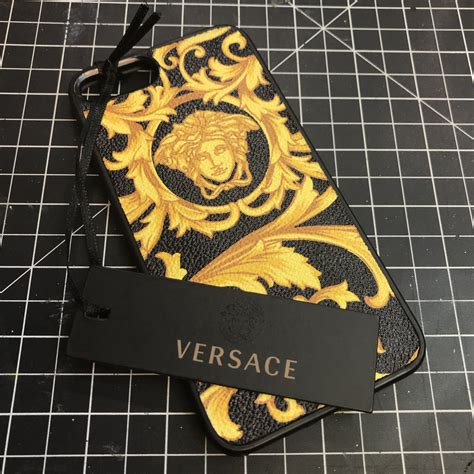 versace handyhülle iphone 13 pro|Versace iPhone 13 Pro Case .